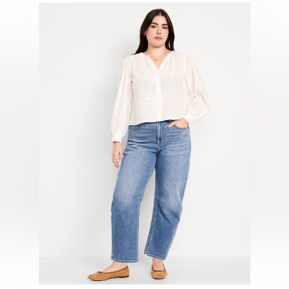 Old Navy Women's High-Rise Wow Barrel Leg Jeans